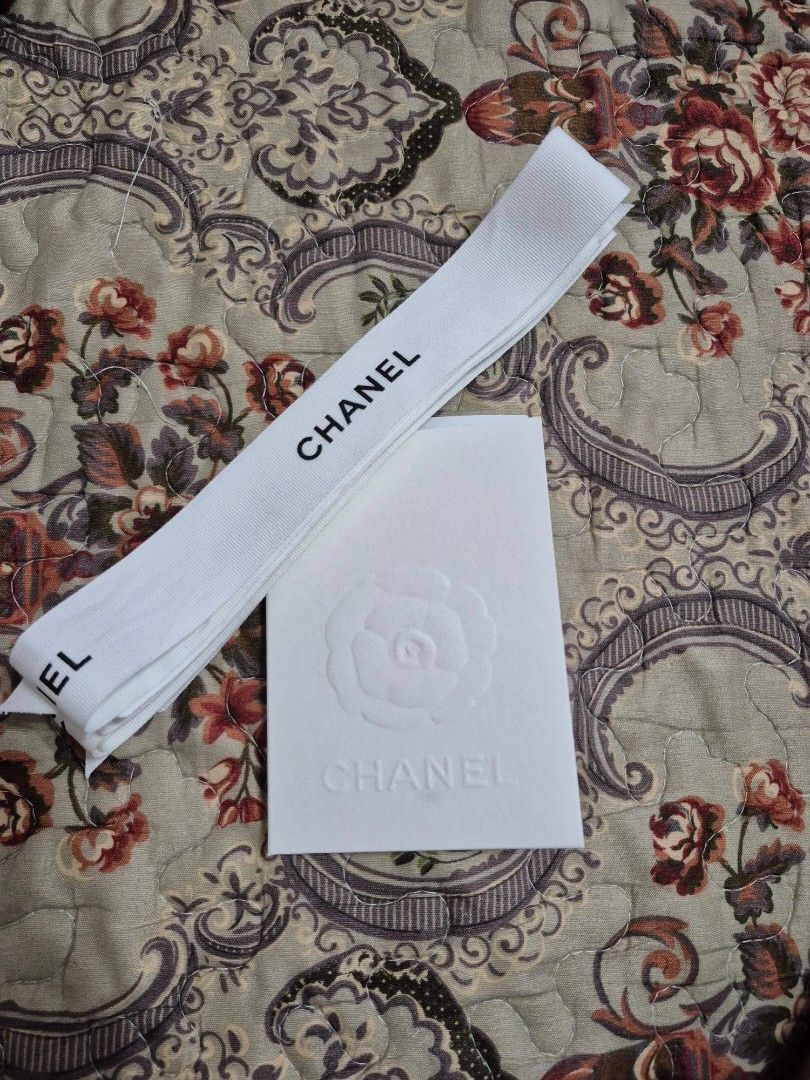 Hermes ribbons (Category: Luxury Accessories) located in Pasig City. Submitted by luxbox_acc (Listing ID 1400529315, Image 2). Description: hermes- 55.5 inches-200 php 100 inches- 400php chanel-200php miumiu-100php.