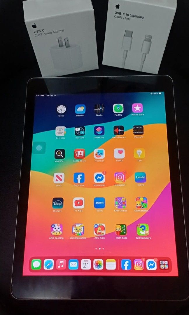 Ipad 6 (Category: iPad) located in Cavite. Submitted by eunicecabr35034 (Listing ID 1400568263, Image 1). Description: iPad 6th generation 32gb 17.7 ios version All Working No issue.
