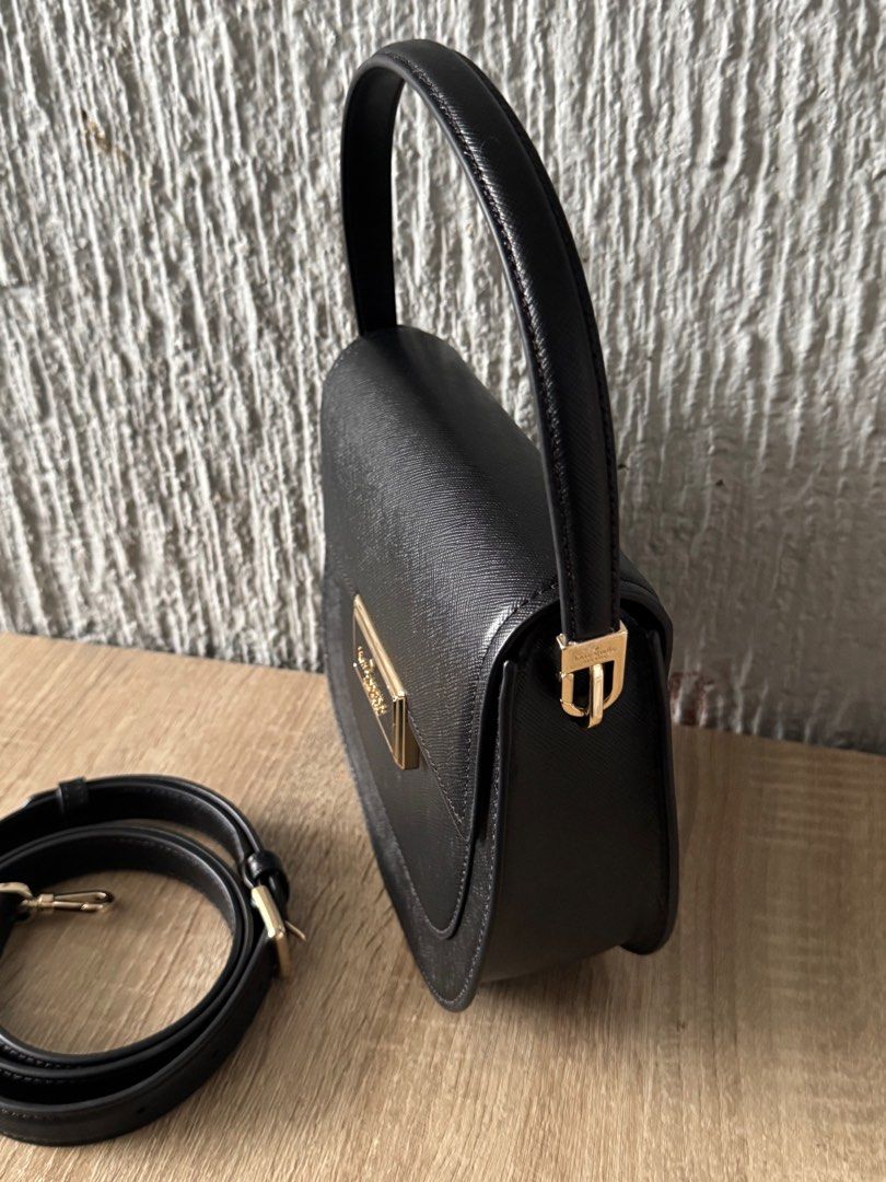 Kate Spade Reegan Saddle Black (Category: Luxury Bags & Wallets) located in Pasig City. Submitted by jackie_ginger (Listing ID 1400462972, Image 2). Description: Onhand with tag 💯orig from US.