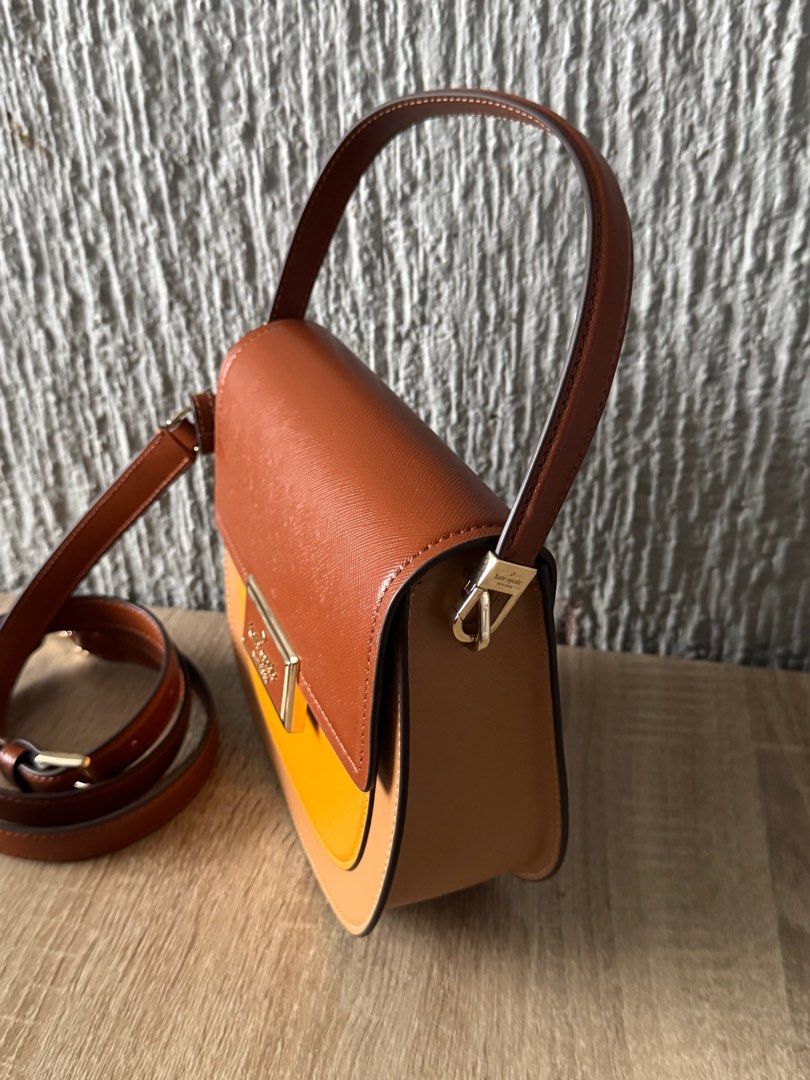 Kate spade Reegan saddle tricolor (Category: Luxury Bags & Wallets) located in Pasig City. Submitted by jackie_ginger (Listing ID 1400462732, Image 2). Description: Onhand with tag 💯orig from US.