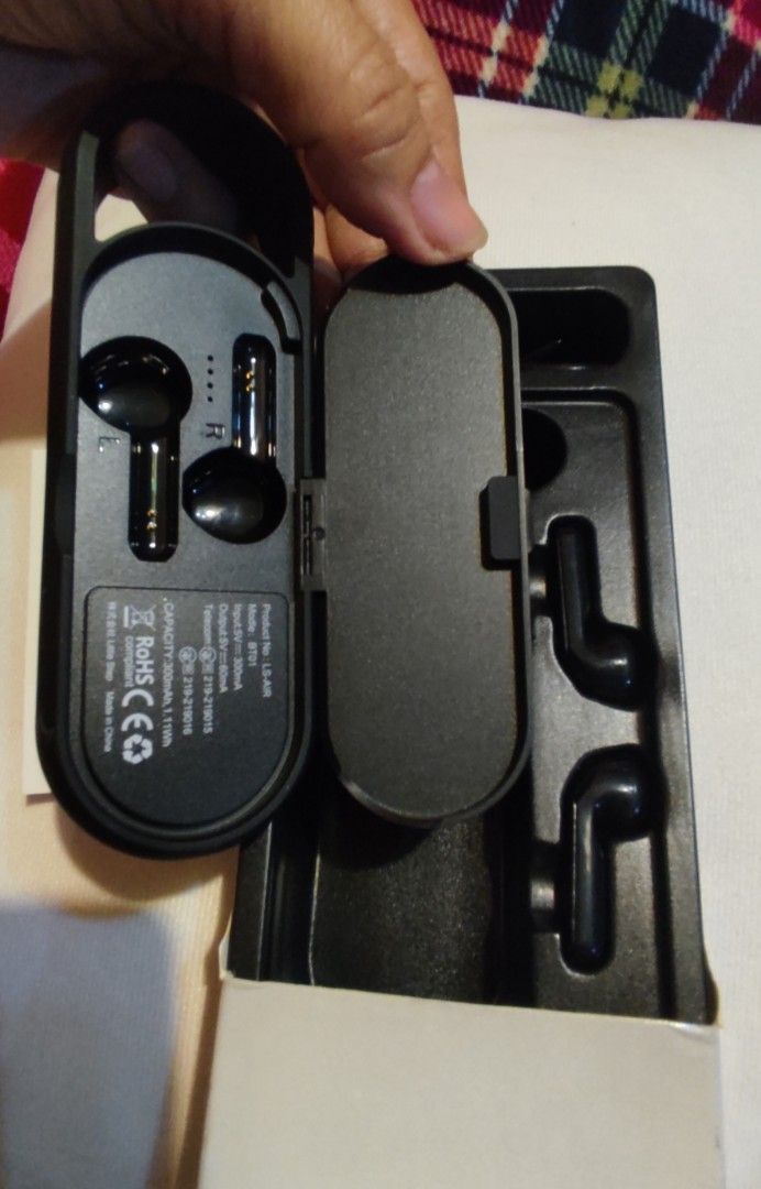 Little Step Bluetooth Speaker w/ Wireless Earphones (Category: Earphones) located in Las Pinas. Submitted by lawki_stuff (Listing ID 1400585146, Image 2). Description: - Little Step mini wireless bluetooth speaker & earphones - Black color - Unique clip-on charging case - Includes charging cable - Comes with user manual - Brand new *** Pls take note that the wireless earphone need to fix for connection but the bluetooth speaker is working properl