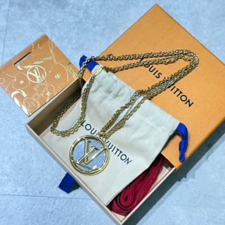 Louis vuitton necklace For Sale Accessories Carousell Singapore