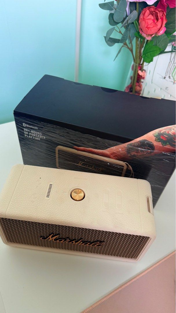 Marshall Middleton in Cream (Category: Soundbars, Speakers & Amplifiers) located in Muntinlupa City. Submitted by cha.chaaa (Listing ID 1400424408, Image 3). Description: Marshall Middleton bluetooth speaker Cream color Comes with detachable carry strap and USB-C cable Opened and tried only, good as new! .