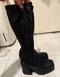 （分類：）位於 。 由 closetmeg 提交（商品編號 1400534913，圖片 1）。簡介： 。