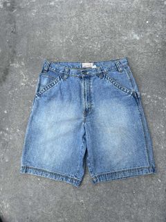 (Category: ) located in . Submitted by xanders_thrift (Listing ID 1400476601, Image 1). Description: .