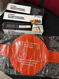 (Category: ) located in . Submitted by kinderpreloved (Listing ID 1400401156, Image 1). Description: .