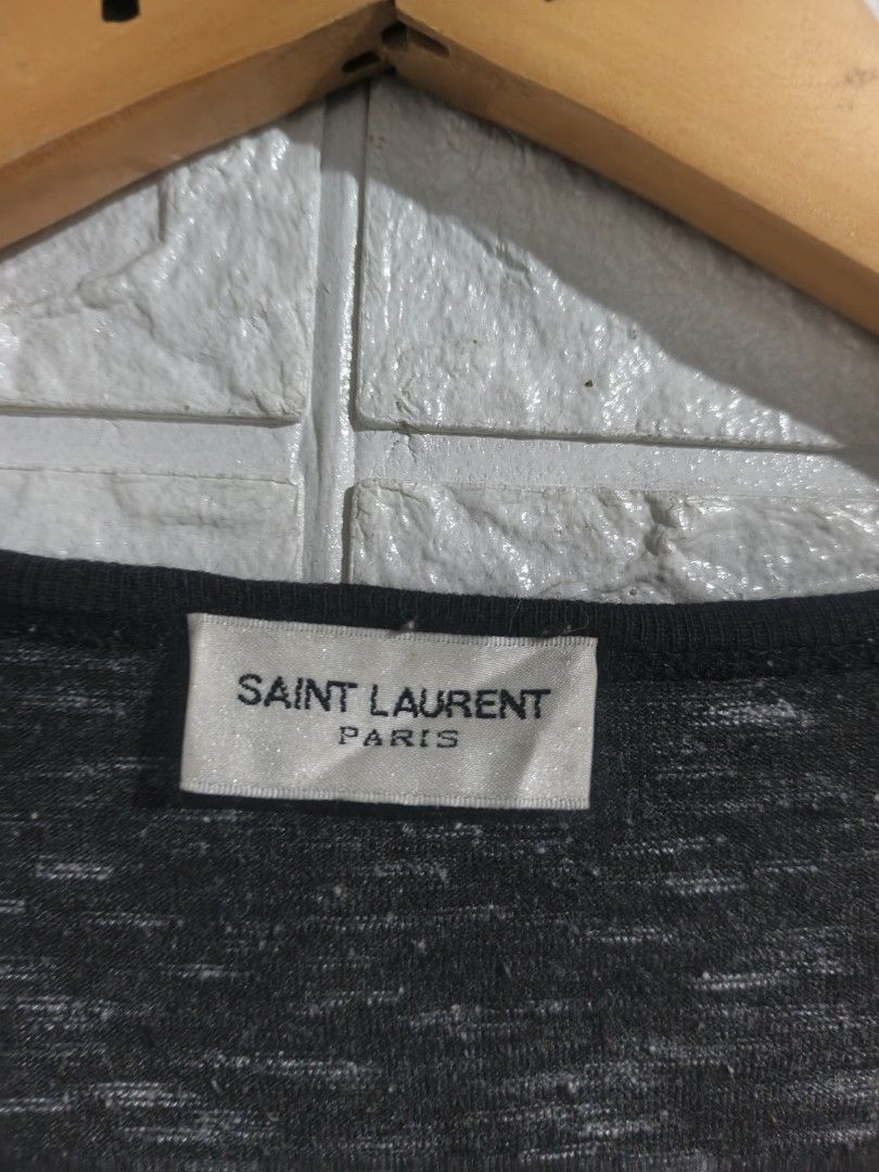 Saint Laurent Paris Martini Cat Tee (Category: Luxury Apparel) located in Agoo. Submitted by fitzmatic15 (Listing ID 1400530600, Image 3). Description: Saint Laurent Paris Martini Cat Tee ‎Small 20x25 ‎Good as new conditiom 10/10 no issue! napakasolid 🔥.