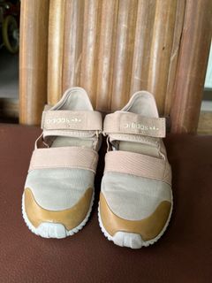 (Kategori: ) berada di . Dikirim oleh catrity (ID iklan 1400400568, Gambar 1). Deskripsi: .
