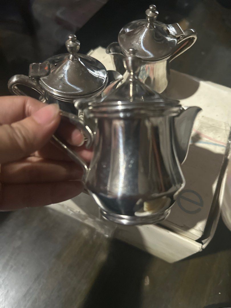 stainless creamer set of 3 (Category: Coffee & Tea Tableware) located in Antipolo. Submitted by queens.collections (Listing ID 1400484365, Image 1). Description: .