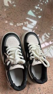 (Category: ) located in . Submitted by junnie16 (Listing ID 1400493858, Image 1). Description: .