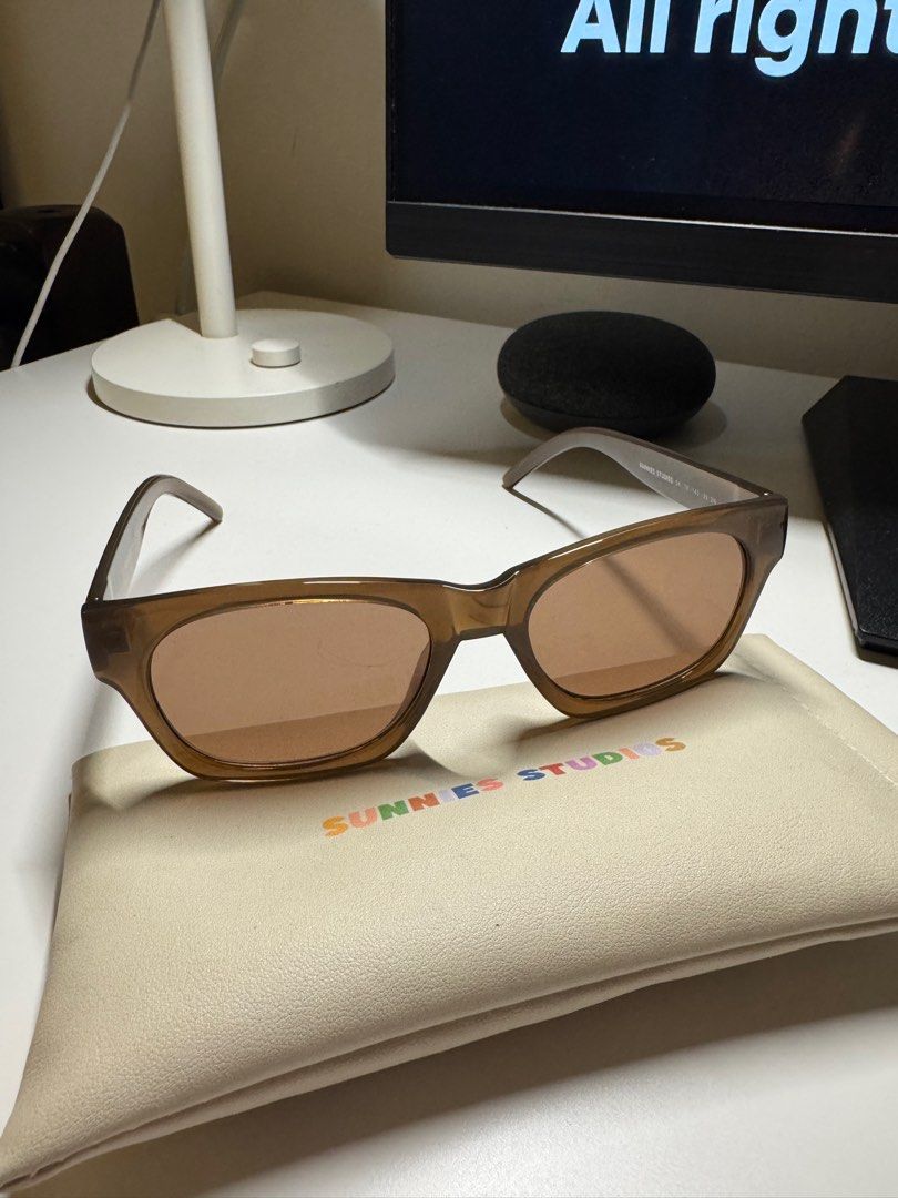 Sunnies Studios Wolf Taupe (Category: Sunglasses & Eyewear) located in Manila. Submitted by cm.declutters (Listing ID 1400552590, Image 2). Description: - no issues.