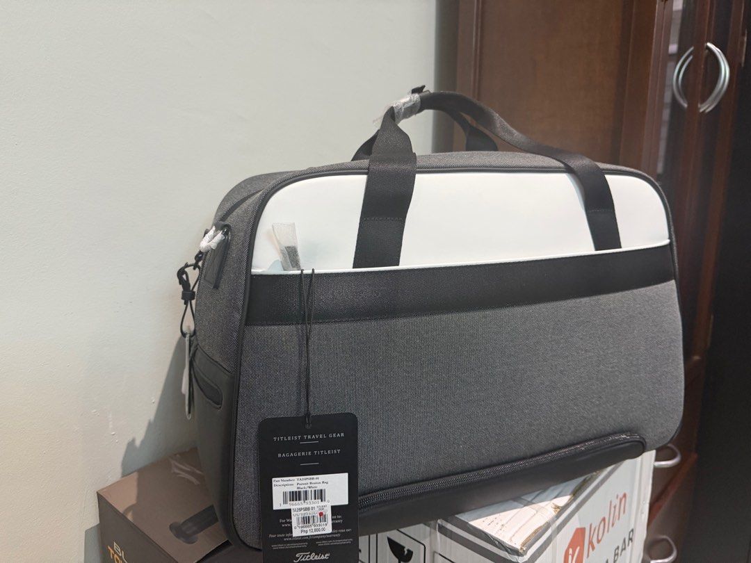 Titleist Pursuit Boston Bag Duffel (Category: Golf) located in Davao. Submitted by shesellsssss (Listing ID 1400489219, Image 2). Description: .