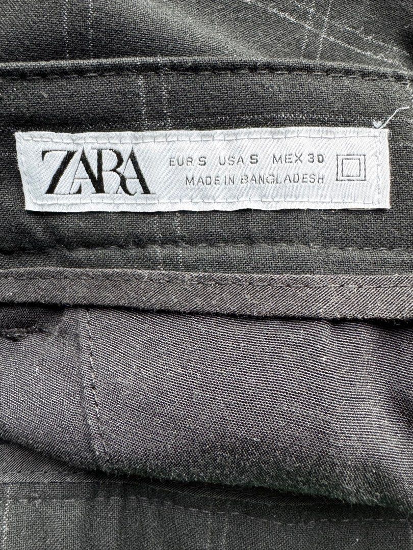 Zara Checkered Pants (Category: Trousers) located in Manila. Submitted by mrcs649 (Listing ID 1400457402, Image 3). Description: - Zara Checkered Black Trousers - Size: EUR S, USA S, MEX 30.