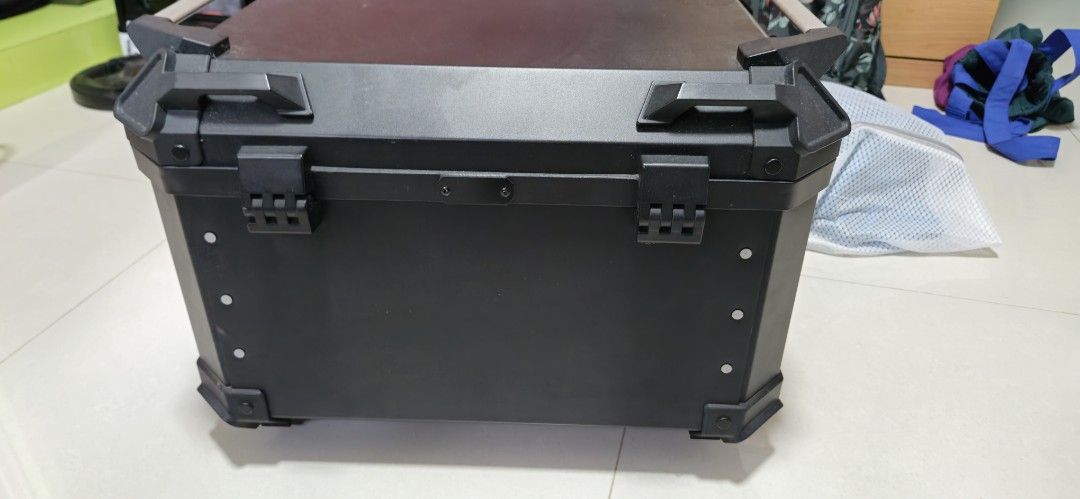 Zedge Motorcycle Box (~45L- 55L), Motorcycles, Motorcycle Accessories ...