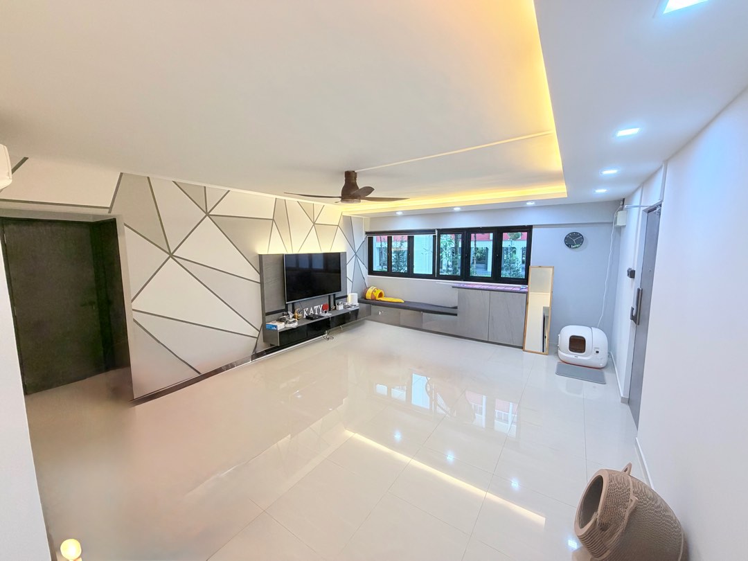 (Category: ) located in . Submitted by loopculture_sg (Listing ID 1400538568, Image 1). Description: .