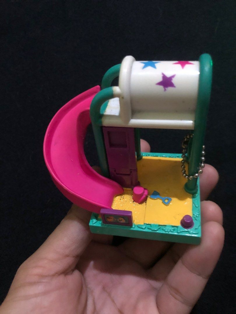 1999 mattel mini playground base diorama (Category: Kids Toys) located in Quezon City. Submitted by markgolveo (Listing ID 1400633852, Image 3). Description: 1999 mattel mini playground base diorama.