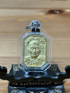 （分類：）位於 。 由 FirstSightThaiAmulet 提交（商品編號 1400683535，圖片 1）。簡介： 。