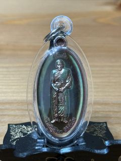 （分類：）位於 。 由 FirstSightThaiAmulet 提交（商品編號 1400686671，圖片 1）。簡介： 。