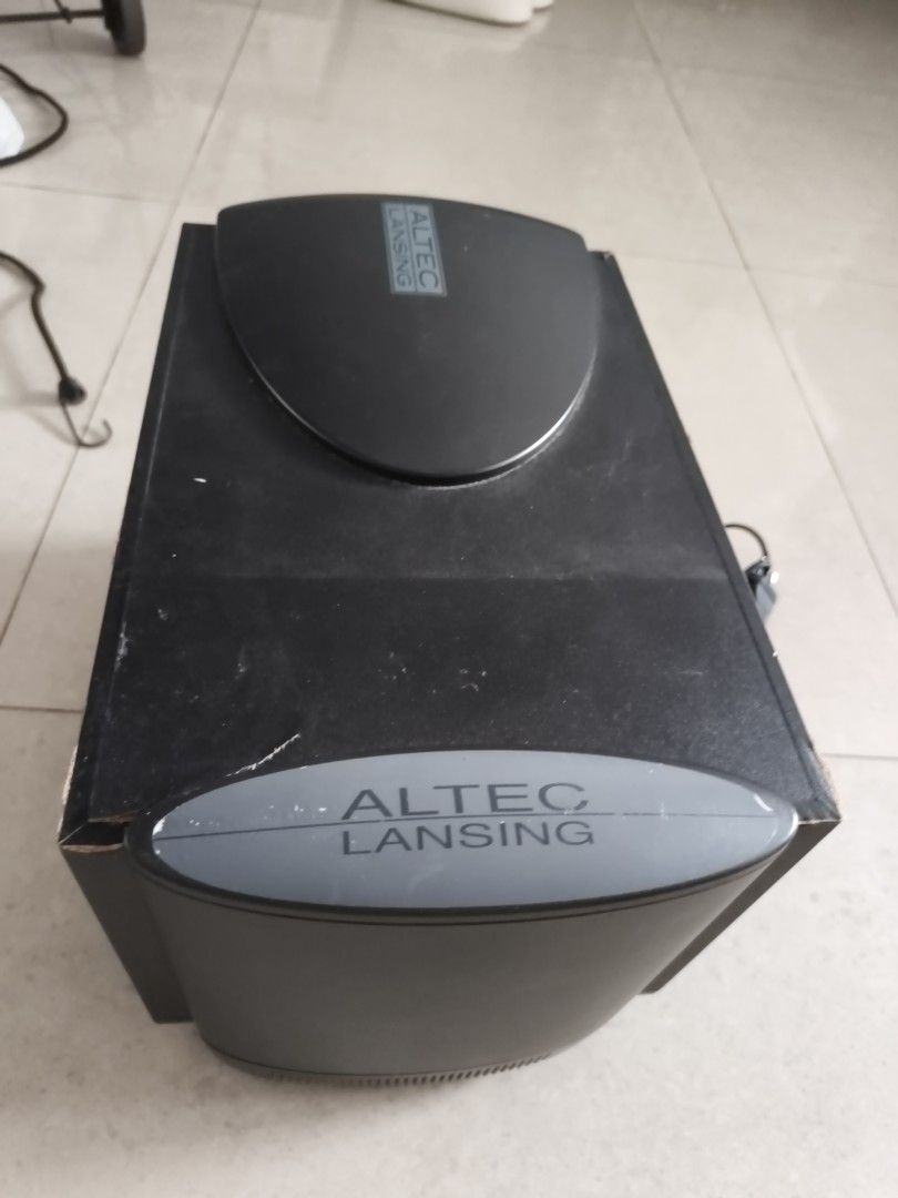 Altec Lansing Powered Subwoofer