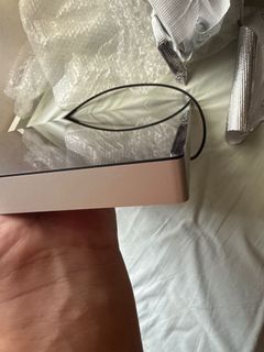 Apple Studio Display440049883194992640
