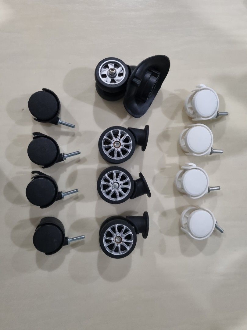 Assorted Caster Wheels (Category: Home Improvement Tools & Accessories) located in Puchong. Submitted by justanotherhuman88 (Listing ID 1400735893, Image 1). Description: Collection of various caster wheels. Includes black and white swivel wheels, and wheels with a silver rim. Suitable for furniture or other applications. Please note that the exact sizes and specifications are not available. Sold as seen. 1 set = 4pcs RM10/set.