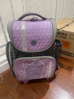 (Category: ) located in . Submitted by chloe1910 (Listing ID 1400668094, Image 1). Description: .