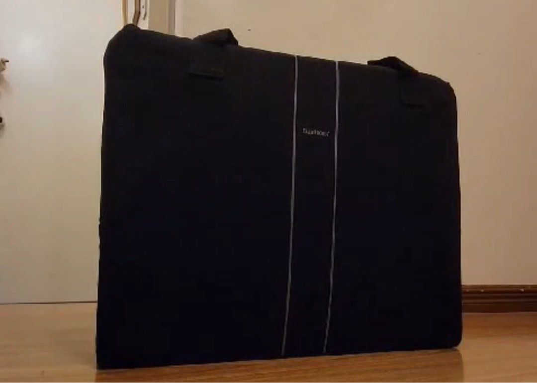 BabyBjorn Travel Cot (Category: Cots & Cribs) located in Lipa City. Submitted by maryviviene (Listing ID 1400731712, Image 2). Description: .