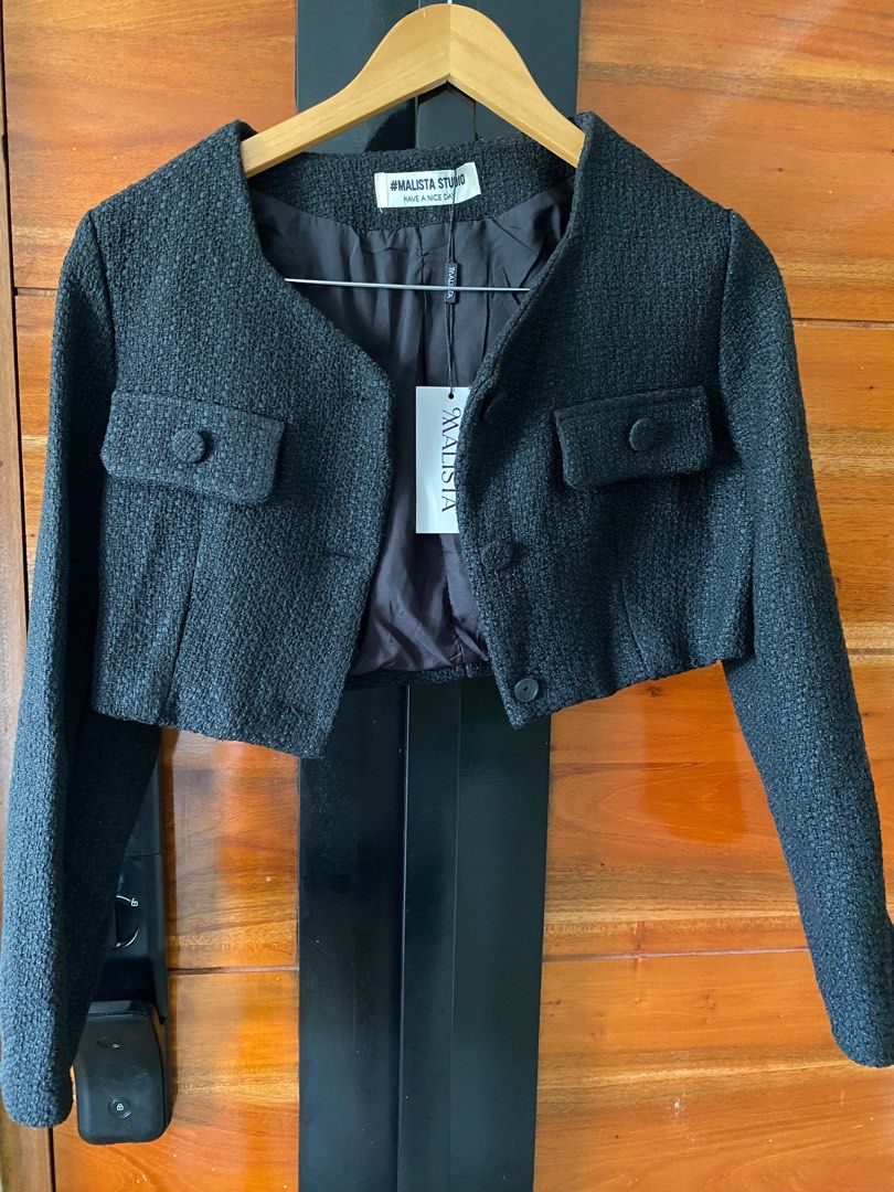 BKK cropped blazer (Category: Coats, Jackets and Outerwear) located in Paranaque City. Submitted by krishamel (Listing ID 1400599825, Image 1). Description: From bkk Fits xs-small Issue sa button (see pics).