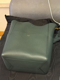（分類：）位於 。 由 nnickip 提交（商品編號 1400711558，圖片 1）。簡介： 。