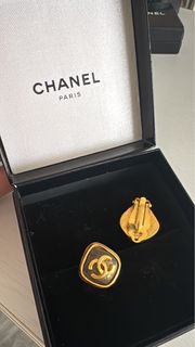 （分類：）位於 。 由 licheukcheuk 提交（商品編號 1345026684，圖片 1）。簡介： 。