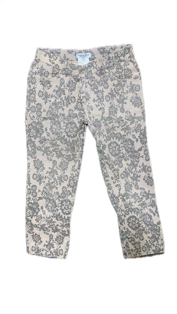 Christian Dior Floral Print Pants (Category: Luxury Apparel) located in Liloan. Submitted by iwynirock (Listing ID 1400650459, Image 1). Description: - Authentic Christian Dior pants - Stunning floral print - Size 38 - Cropped length - Beige and gray fabric blend - Features Dior logo button closure.