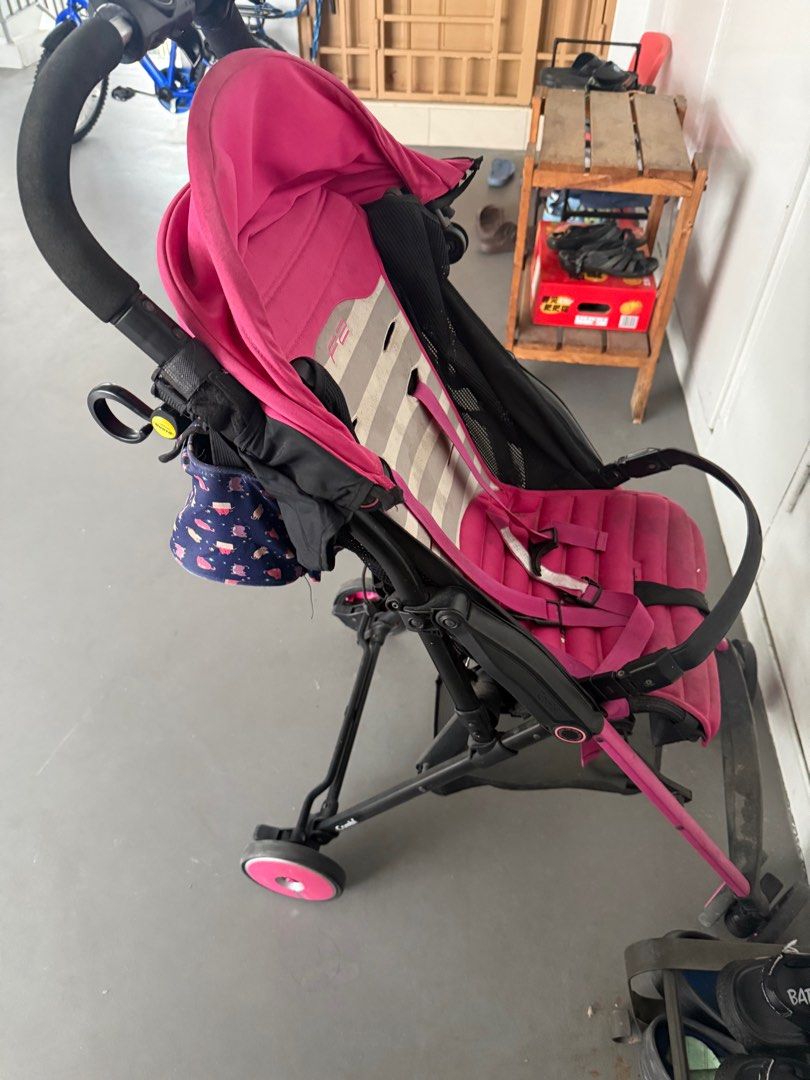 Combi F2 Plus Stroller Pink, Babies Kids, Going Out, Strollers