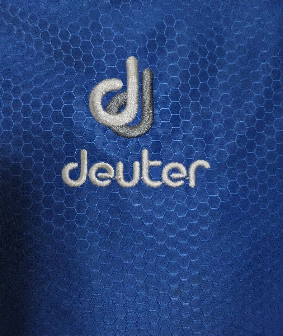 Deuter Race Exp Air backpack (Category: Backpacks) located in Las Pinas. Submitted by 05.11minimalist (Listing ID 1400637855, Image 3). Description: Deuter Race Exp Air backpack. Made in Vietnam. Expandable. Raincover and helmet net included. Very clean interior. No runs, rips or holes. In very good condition. Please do not make any OFFER if you have no intentions of buying. Do not BUY if in doubt. Actual pics of items posted/listed. No Reservati