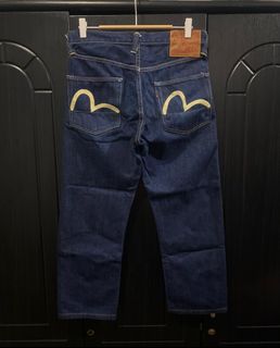 (Category: ) located in . Submitted by junked_garments (Listing ID 1400599806, Image 1). Description: .