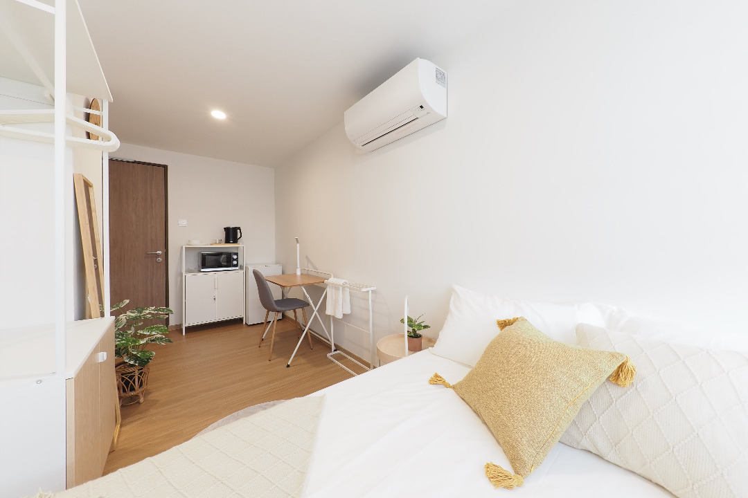 (Category: ) located in . Submitted by kinresidences (Listing ID 1400611565, Image 1). Description: .