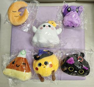 (Category: ) located in . Submitted by kittylab (Listing ID 1400648072, Image 1). Description: .