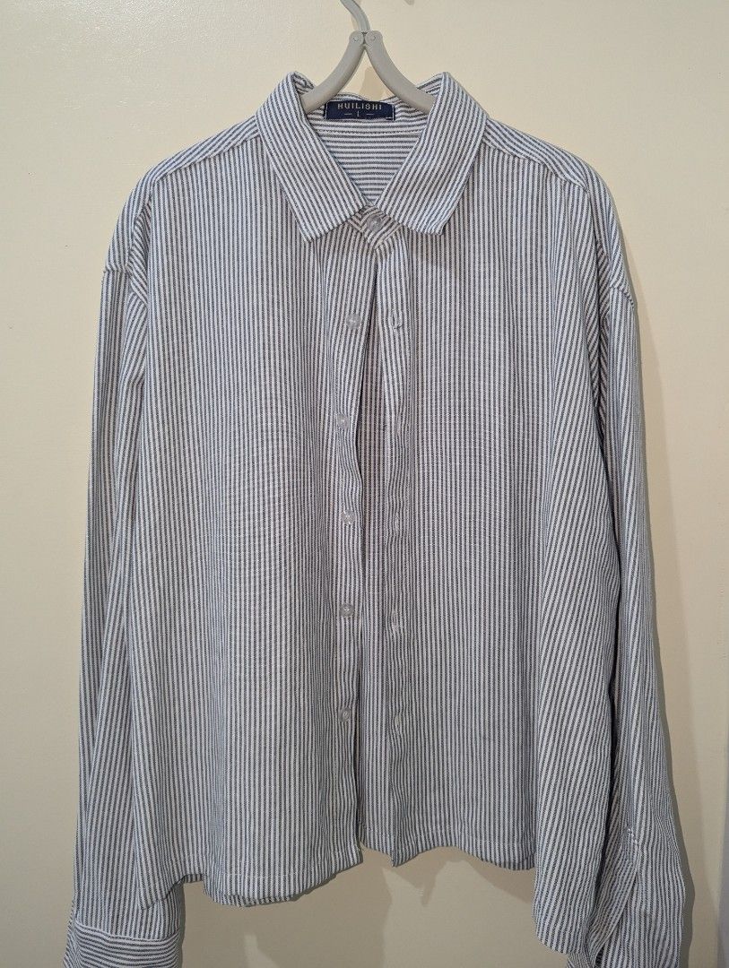 Korean Crop Top Long Sleeve Polo (Large) (Category: Tshirts & Polo Shirts ) located in Calauan. Submitted by thetraddycat (Listing ID 1400701516, Image 3). Description: Korean Crop Top Long Sleeve Polo (Large Size) Di na ginagamit. Pwedeng pangporma o gala. Pwede Lalamove within Metro Manila. Pwede din LBC COD/COP, or J&T. PM sa interested! God bless!.