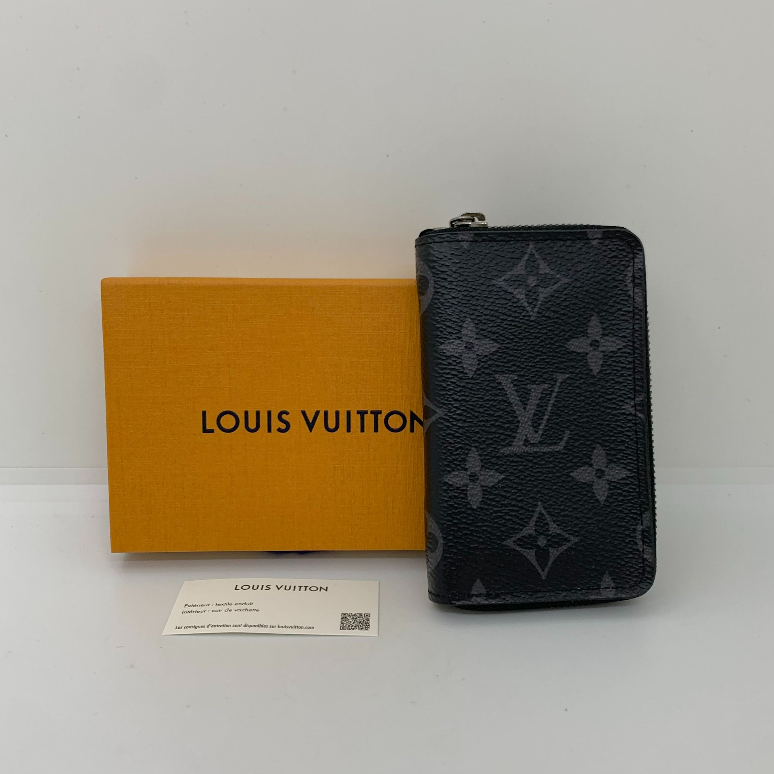 LOUIS VUITTON M81662 ECLIPSE BLACK ZIPPY COIN PURSE VERTICAL RFID