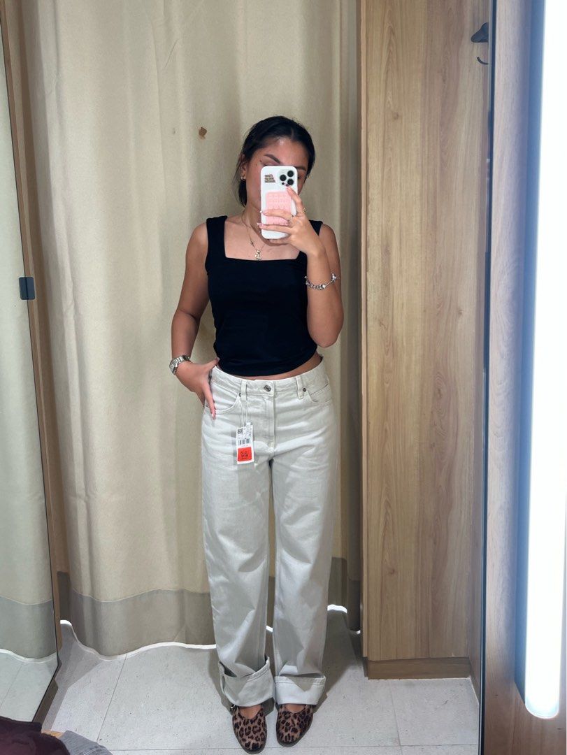 Mango Midrise Straight Loose Jeans Pants (Category: Jeans) located in Taguig. Submitted by prebyn_ (Listing ID 1400601699, Image 2). Description: ♡ bought for 995, never used!! ♡ us 4 ♡ super comfy, i have the same pair in denim blue :) i just dont reach for this shade ♡ grayish nude? idk how to explain the shade, it's one of a kind 😆.