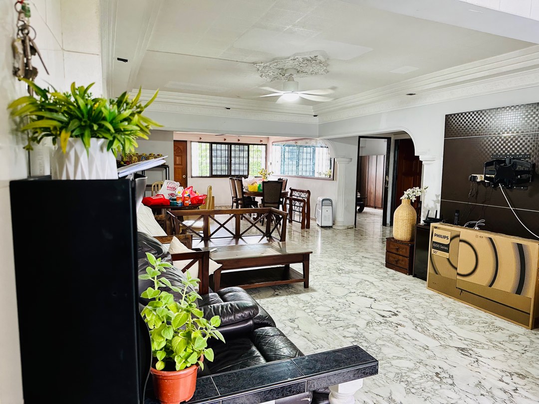 (Category: ) located in . Submitted by parthaaa (Listing ID 1329187540, Image 1). Description: .