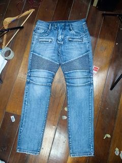 (Category: ) located in . Submitted by budakshopp_ (Listing ID 1400772014, Image 1). Description: .