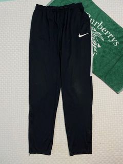 (Category: ) located in . Submitted by seluartrack (Listing ID 1400602418, Image 1). Description: .