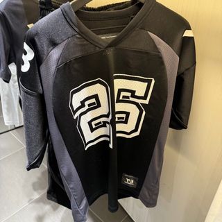 (Category: ) located in . Submitted by thehypewear.co (Listing ID 1400154382, Image 1). Description: .