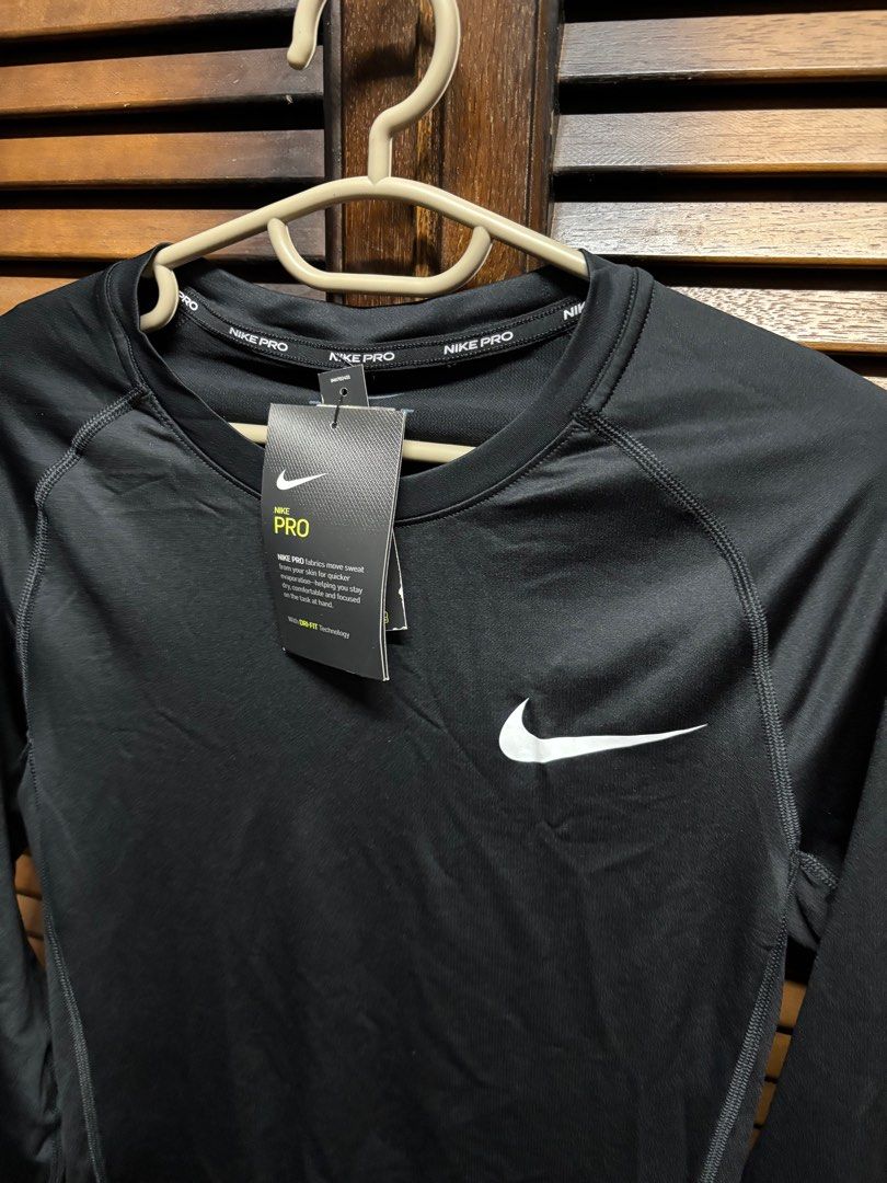 Nike Dri-Fit Long Sleeves Size Small (Category: Activewear) located in Cainta. Submitted by jongkyhote (Listing ID 1400764678, Image 2). Description: Brand new Size small Dimensions: L 26.5” x W 16” (Stretchable) Legit item.