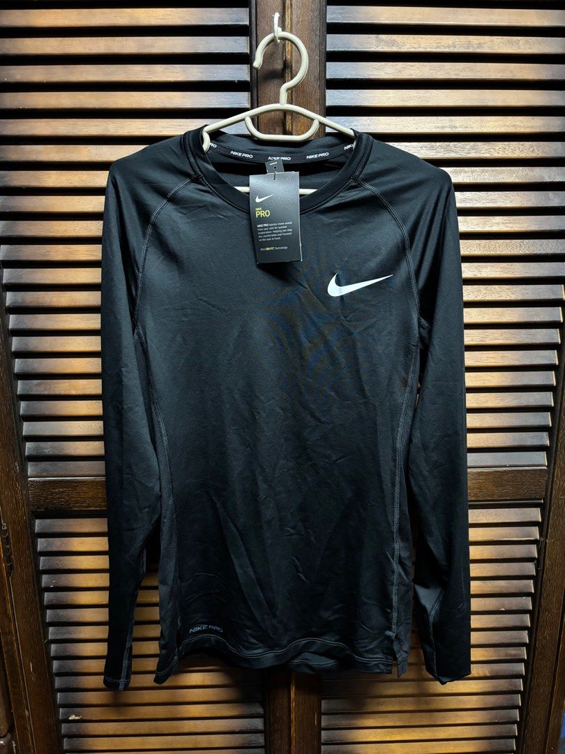 Nike Dri-Fit Long Sleeves Size Small (Category: Activewear) located in Cainta. Submitted by jongkyhote (Listing ID 1400764678, Image 1). Description: Brand new Size small Dimensions: L 26.5” x W 16” (Stretchable) Legit item.