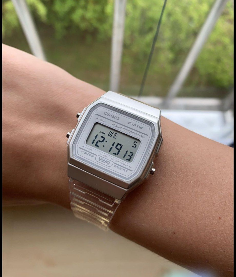 [ONHAND] Authentic Casio F91W Jelly (Category: Women's Watches) located in Makati City. Submitted by authenticluxurygoodsss (Listing ID 1400726332, Image 3). Description: FIXED PRICE ALL PHOTOS POSTED ALL DETAILS POSTED (1st pic: from left to right) Casio MTP - 2290 Casio Pink - 2290 Casio Blue - 2290 Casio F91W Jelly - 2390 • Authentic • Brand new • Japan bought • SRP here: 2650 up 📍 Santa Rosa Laguna 🚚 Can do same day delivery (Lalamove range