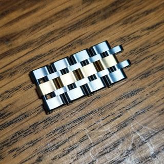 (Category: ) located in . Submitted by happyeachday (Listing ID 1400718435, Image 1). Description: .