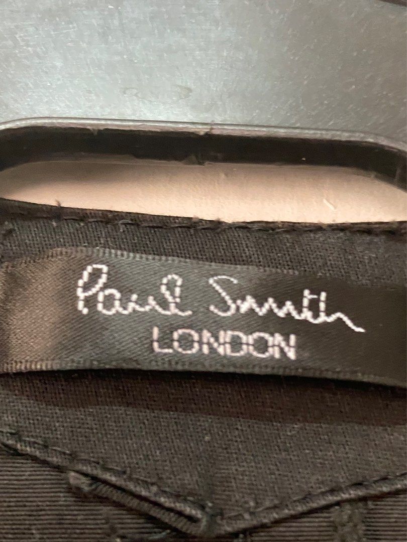 Paul Smith London Black 2-Button Adjustable Vest (Category: Vests) located in Quezon City. Submitted by madame_royale (Listing ID 1400630736, Image 3). Description: .