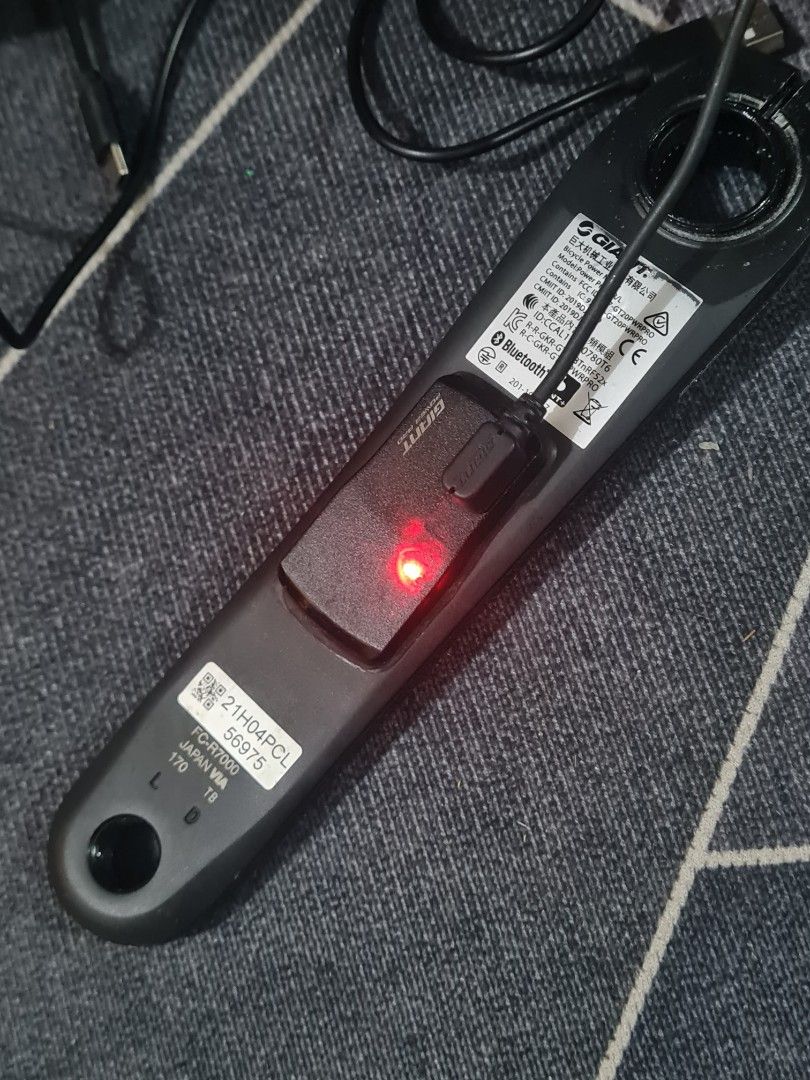 Power Meter (Category: Bicycles) located in Quezon City. Submitted by raymorph (Listing ID 1400616621, Image 1). Description: Giant Power Pro. Power Meter. with Cadance. 105 R7000 - Compatible to R7020 or any gs for non selan. 170mm. Lightly Used. Good baseline. Compatible with Garmin / Zwift etc. Haven't tried with other cycling computers. It should be fine. No issues. Perfect Function. Low price na. RFS. Not being used..