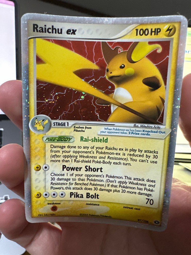 pokemon raichu card ex Pokémon TCG: Raichu V RR 034/100 main image 0